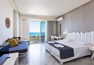 Meltemi Coast Suites