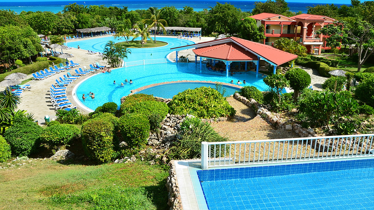Memories Holguin Beach Resort