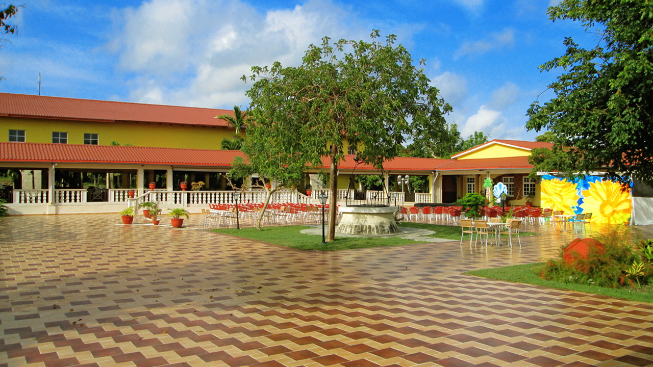 Memories Holguin Beach Resort