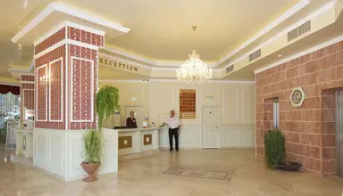Mena Palace