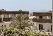 Meni Beach