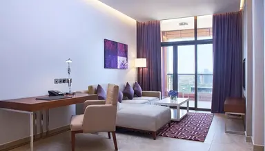 Mercure Hotel & Apartments 