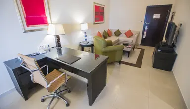 Mercure Hotel & Apartments 