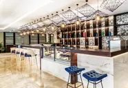 Mercure Hotel & Apartments