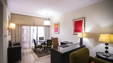 Mercure Hotel & Apartments
