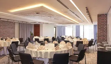 Mercure Hotel & Apartments 