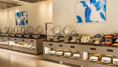 Mercure Hotel & Apartments 