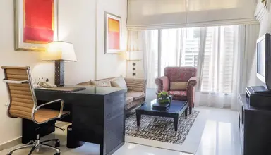 Mercure Hotel & Apartments 