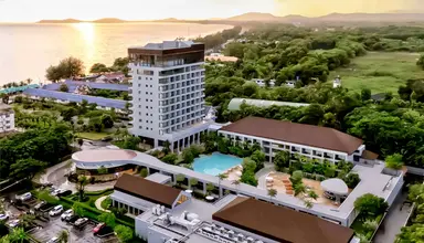 Mercure Rayong Lomtalay Villas & Resort