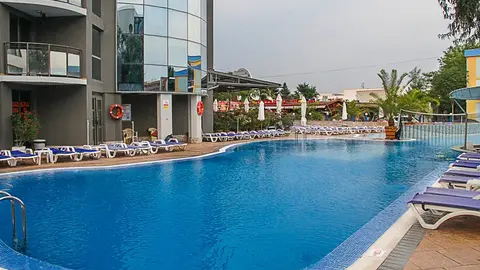 Hotel Meridian