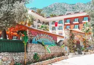 Meril Club Hotel & Spa