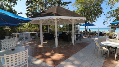 Merril's I Beach Resort