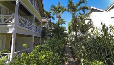 Merril's I Beach Resort