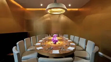 Metropolitan by Como