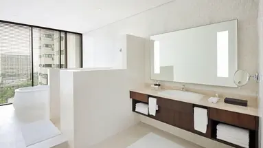 Metropolitan by Como