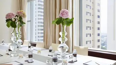 Metropolitan by Como