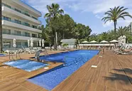 Metropolitan Juka Playa Aparthotel