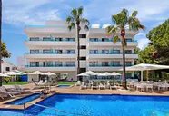 Metropolitan Juka Playa Aparthotel