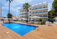 Metropolitan Juka Playa Aparthotel