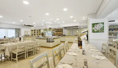 Metropolitan Playa