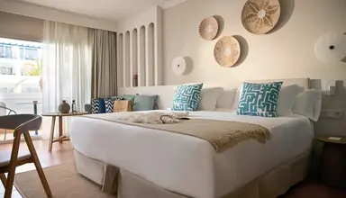 METT Hotel & Beach Resort Marbella Estepona