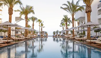 METT Hotel & Beach Resort Marbella Estepona