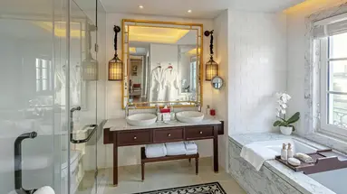 Mia Saigon Luxury Boutique Hotel