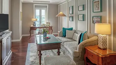Mia Saigon Luxury Boutique Hotel