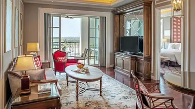 Mia Saigon Luxury Boutique Hotel