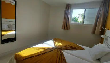 Miami Playa Apartments