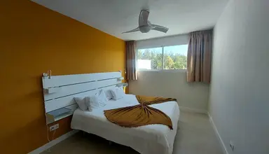 Miami Playa Apartments