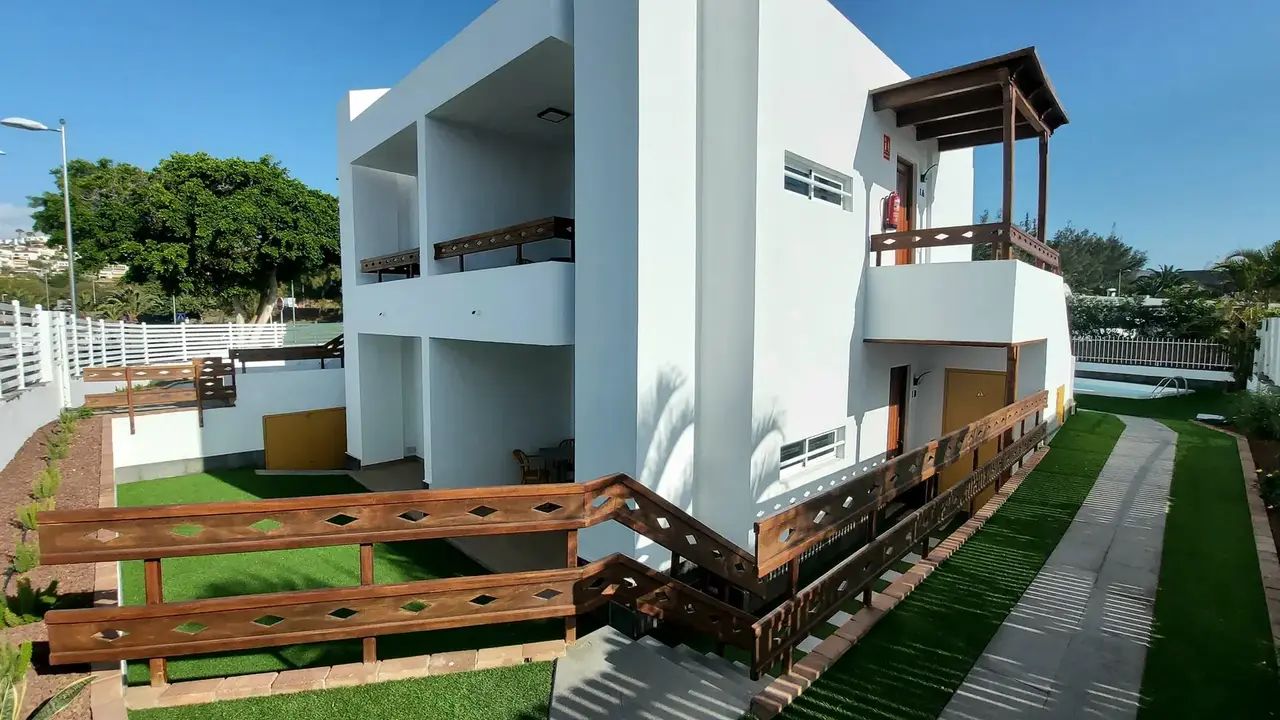 Miami Playa Apartments