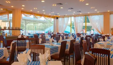 Michelangelo Resort