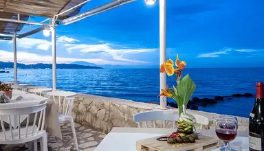 Mimoza Beach