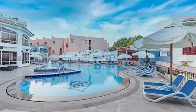 Minamark Beach Resort & Spa