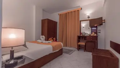 Minamark Beach Resort & Spa