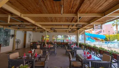 Minamark Beach Resort & Spa
