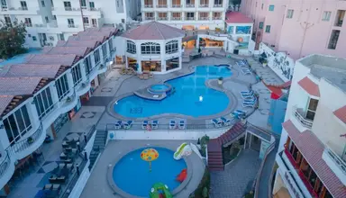 Minamark Beach Resort & Spa
