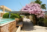 Minoa Palace Resort