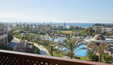 Minoa Palace Resort