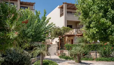 Minoa Palace Resort