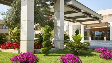 Minoa Palace Resort
