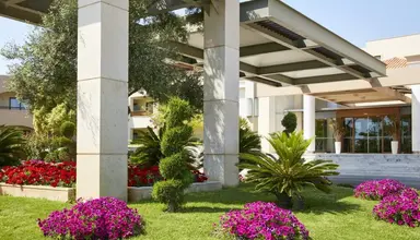 Minoa Palace Resort