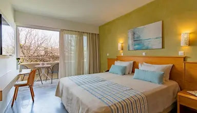 Minos Aparthotel