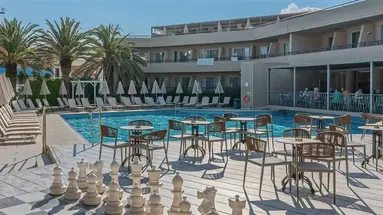 Minos Aparthotel