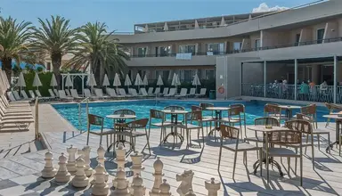 Minos Aparthotel