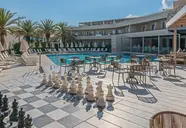 Minos Aparthotel