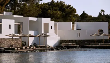 Minos Beach Art