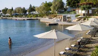 Minos Beach Art