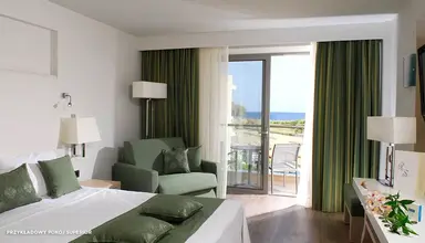 Minos Mare Royal